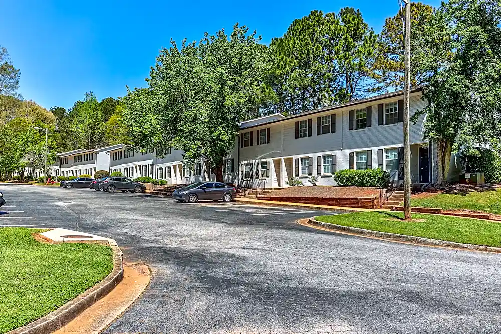 3507 Creekview Place