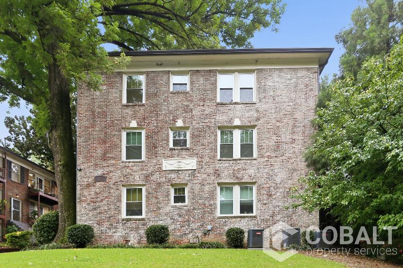 57 Lafayette Drive NE - 3