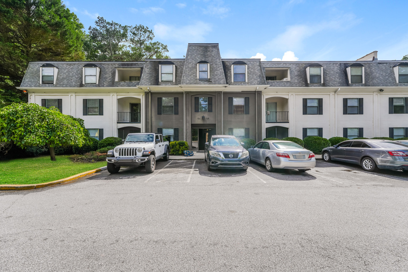 Property main image