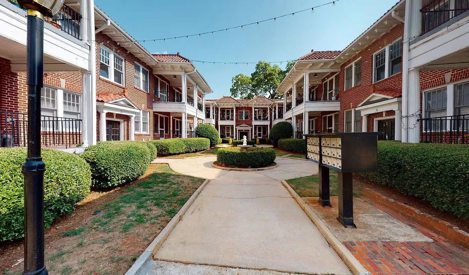 305 East Ponce de Leon Avenue - B1