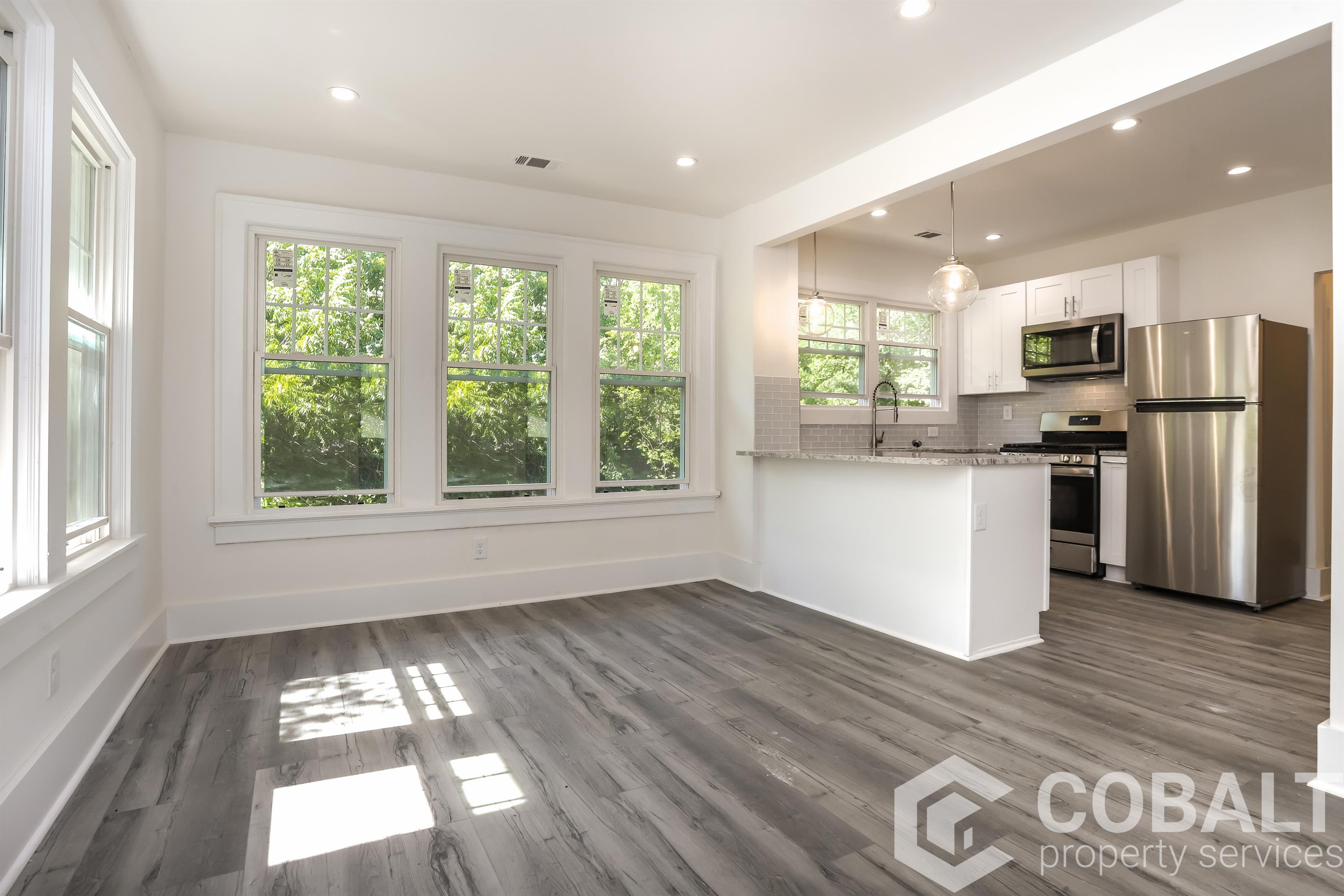 678 Moreland Avenue Northeast - 9