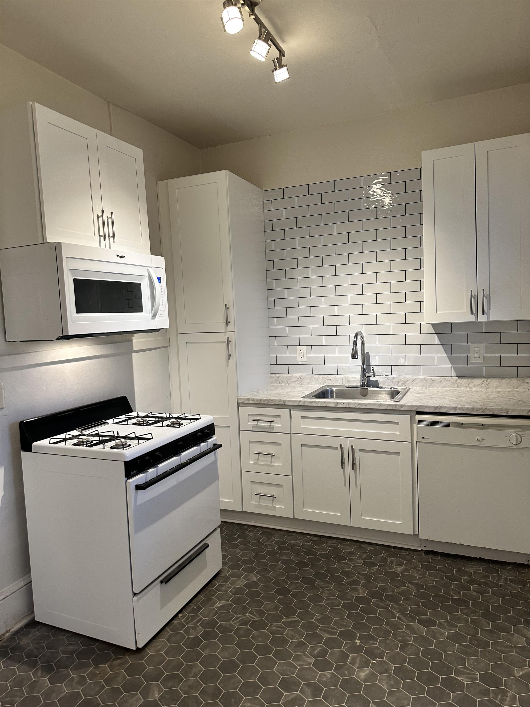 741 Ponce de Leon Ct - 13