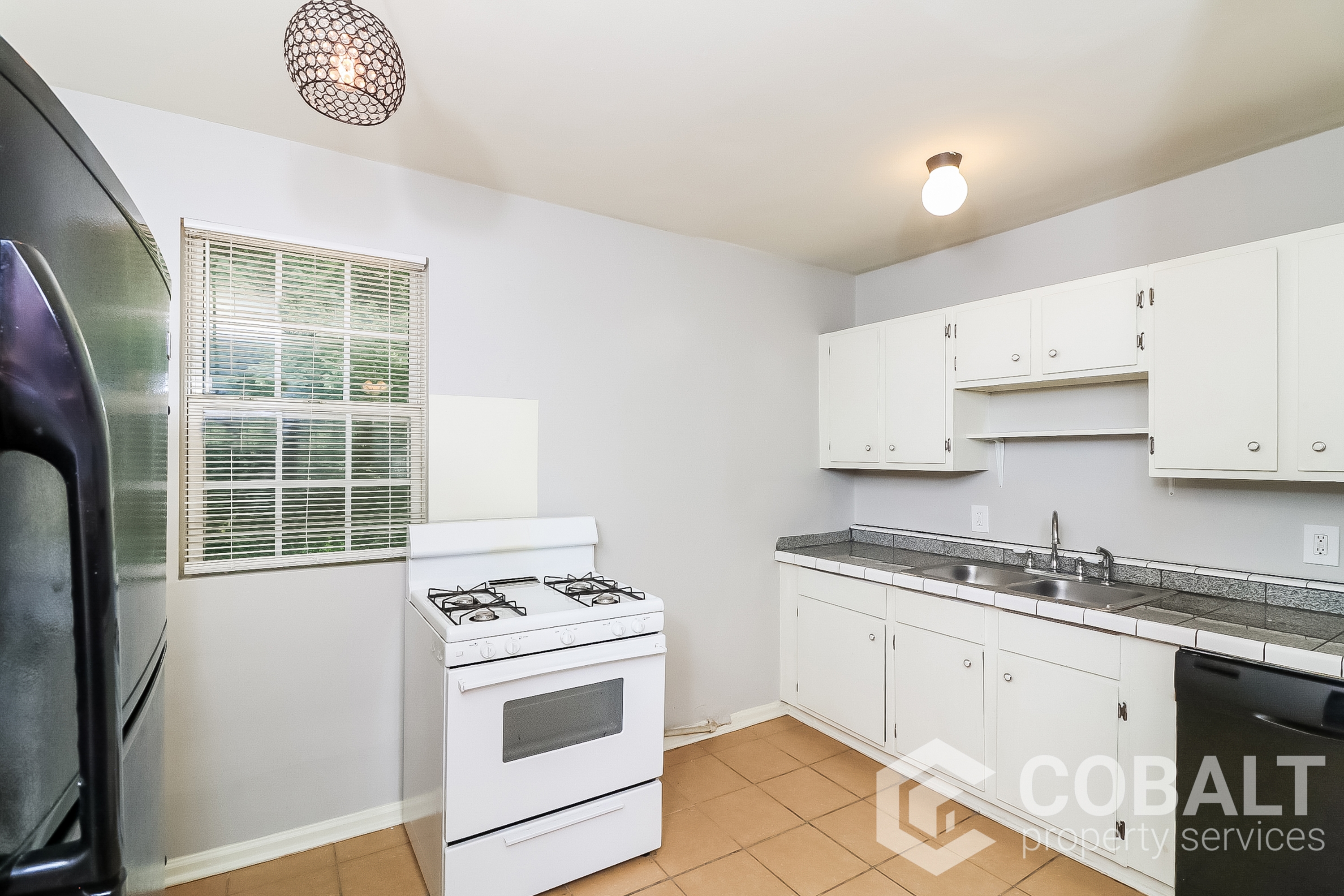 212 Kirkwood Road Northeast - 4