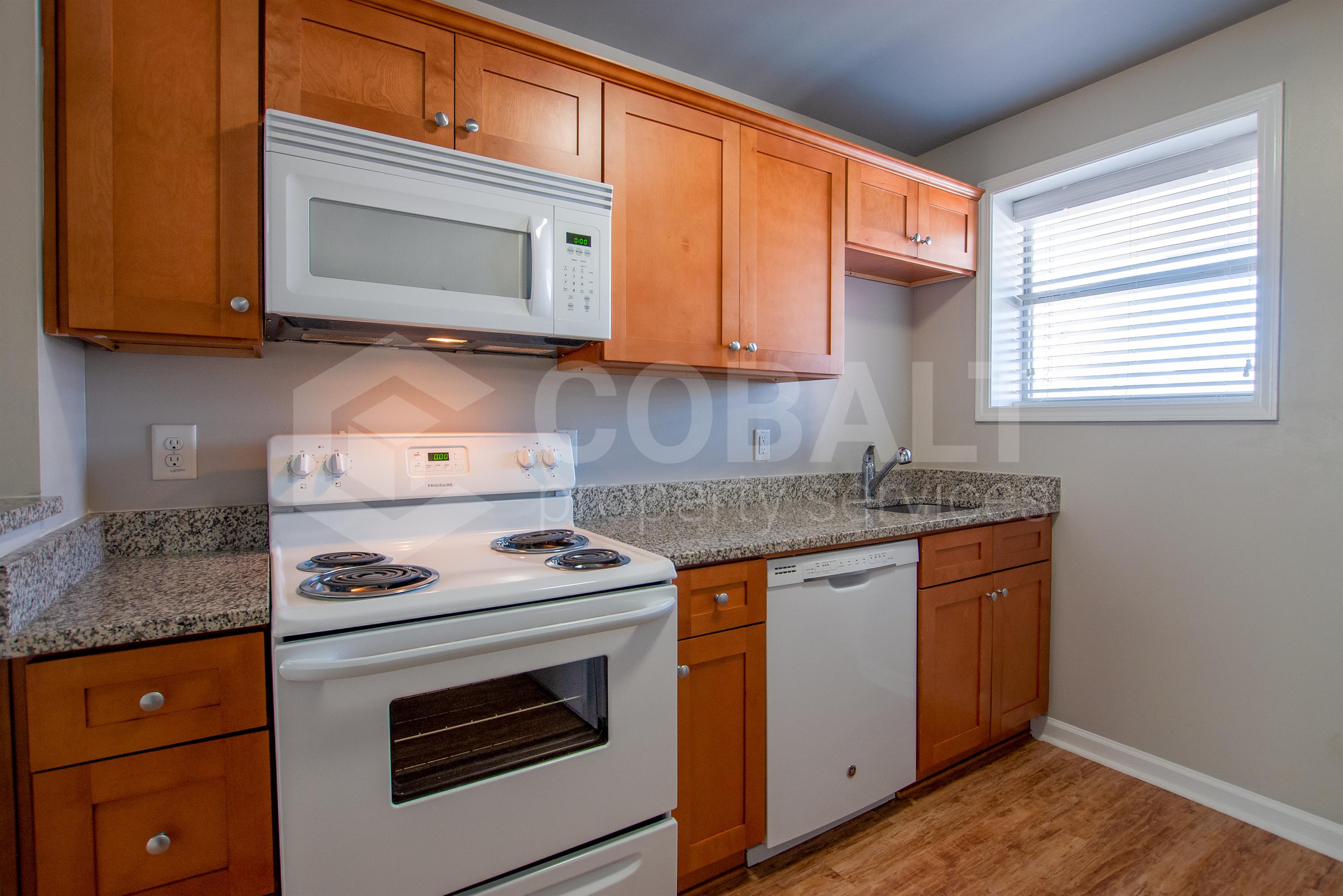 271 Glen Iris Dr. NE - 1B